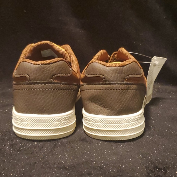 Bass never worn sneaker/loafer for boys - Picture 5 of 7